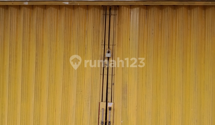 For Rent: 2-Story Shop House on Kelapa Dua Street, Cimanggis, Depok For Rent: 2-Story Shop House on Kelapa Dua Street, Cimanggis, Depok