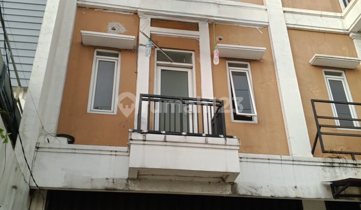 Jual Ruko 4 Lantai Shm Jalan Raya Margonda. Jual Ruko 4 Lantai Shm Jalan Raya Margonda.