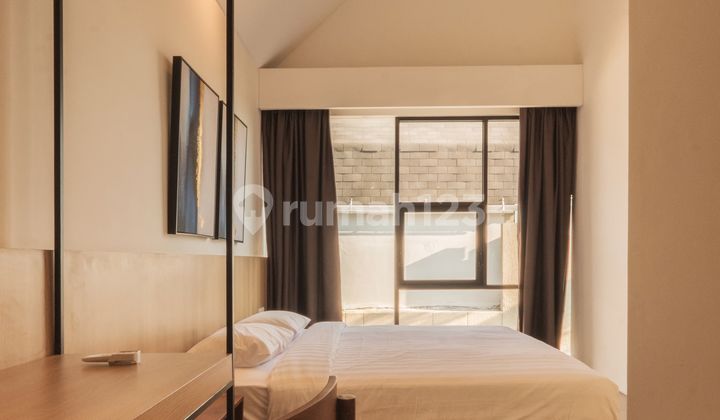 New Modern Luxury 3-Bedroom Villa For Rent - Ubud