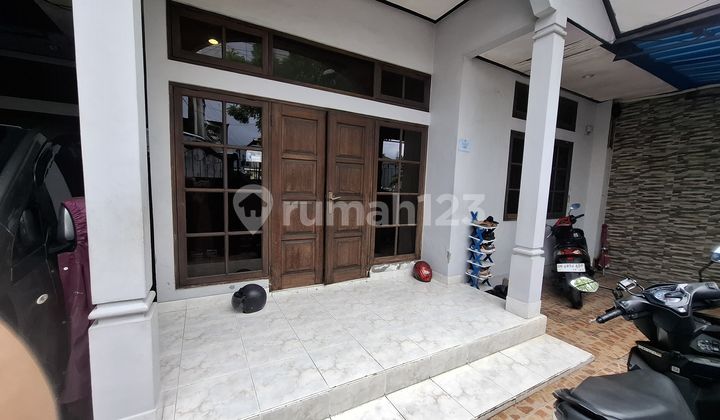 Rumah Siap Huni - Nyaman & Strategis di Padang Udayana 2