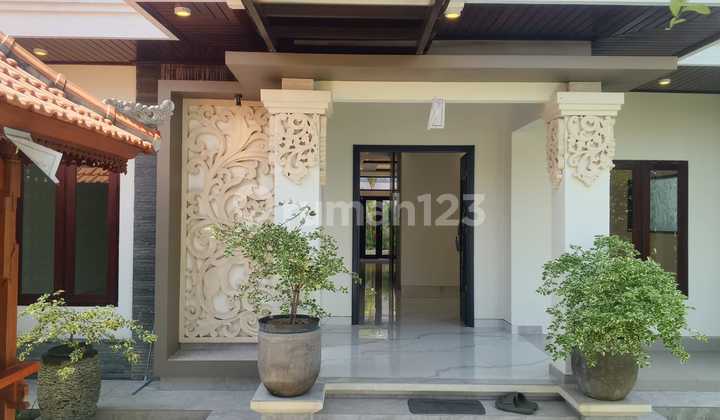 Joglo-Style House with 400M² Area in Panjer - West Denpasar