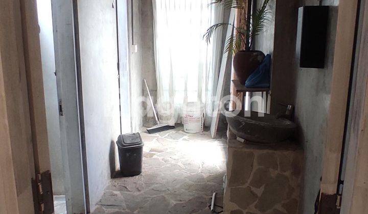 RARE OPPORTUNITY! RUKO MODEL MEDITERANIA DI JALAN RAYA UMALAS YANG SUPER RAMAI 2