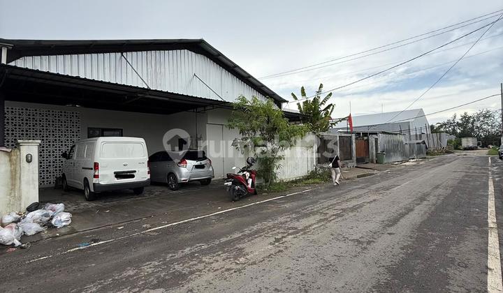 Warehouse+Office in Downtown Denpasar with Large Vehicle Access Warehouse+Office in Downtown Denpasar with Large Vehicle Access