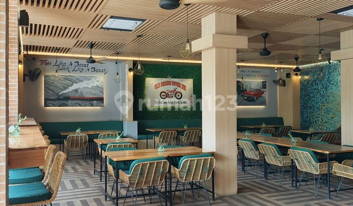 3-Story Commercial Building Restaurant Still Operating Under Lease in Strategic Canggu Area