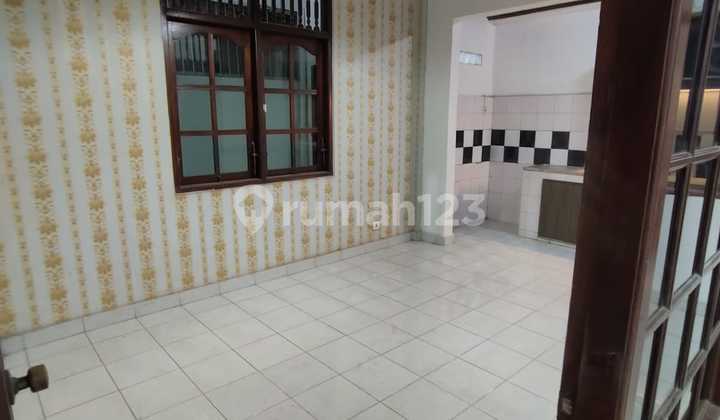 2-Story Luxury House in East Gatot Subroto - Denpasar 2
