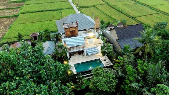 Villa Mewah 5 Kamar Tidur Siap Huni - Ubud