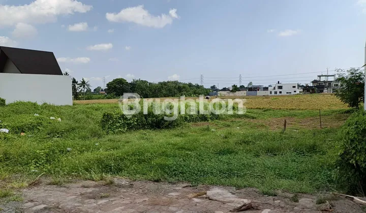 LAND READY TO BUILD YELLOW ZONE OF 160M² IN KEDUNGU - TABANAN