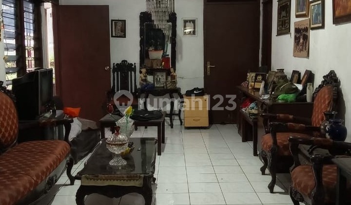 Rumah Hitung Tanah Di Lokasi Sangat Strategis Tebet Jaksel