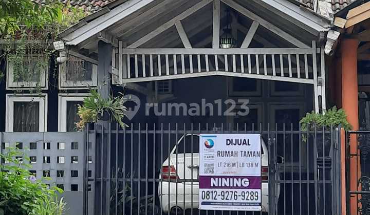Dijual Rumah Asri, Rumah Taman di Daerah Cibubur - Cimanggis, Semi Furnish
