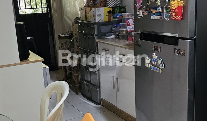 RUMAH HOEK 2 LANTAI DI REGENSI MELATI MAS, ASRI & NYAMAN 2