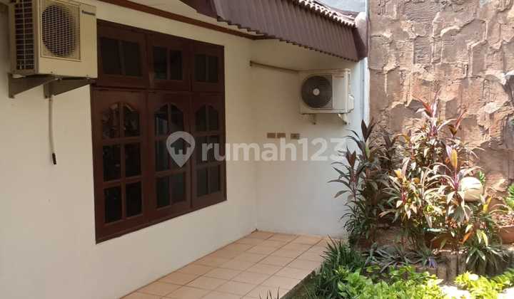 Disewakan Rumah Tebet Timur Dalam Jakarta Selatan 2