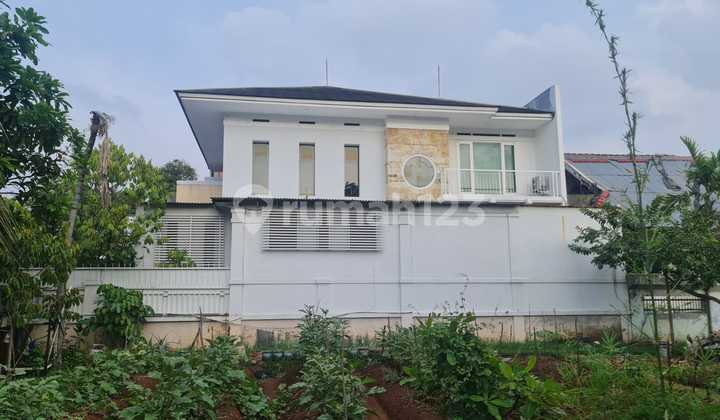 Jarang Ada! Rumah Hook Intercon Kebon Jeruk Hitung Tanah Jarang Ada! Rumah Hook Intercon Kebon Jeruk Hitung Tanah