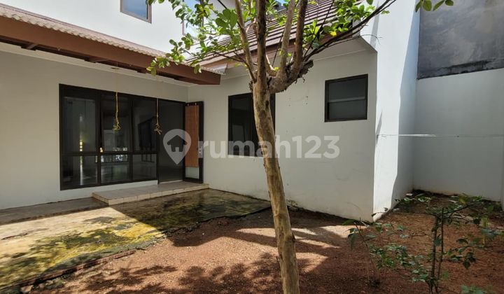 For Rent Spacious House at The Icon Bsd Cluster Eternity 2