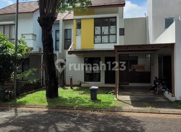 For Rent Spacious House at The Icon Bsd Cluster Eternity