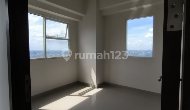 Negotiable Until Deal - Parkland Avenue BSD Apartment for Sale 2BR