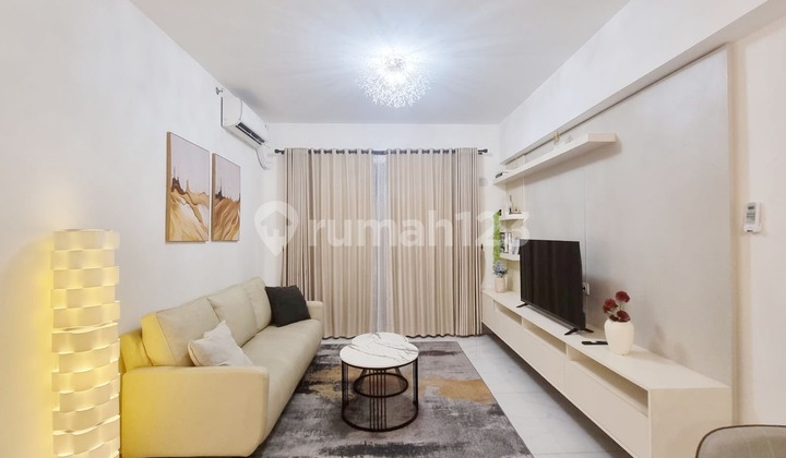 For Rent Sky House BSD 3BR Pool View, Next to Aeon