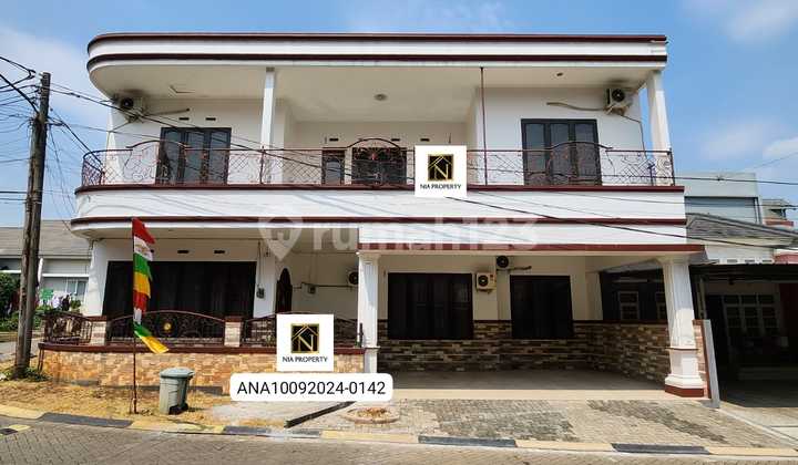 Rumah Hoek Mewah Semi Furnished di Cibubur Country 1