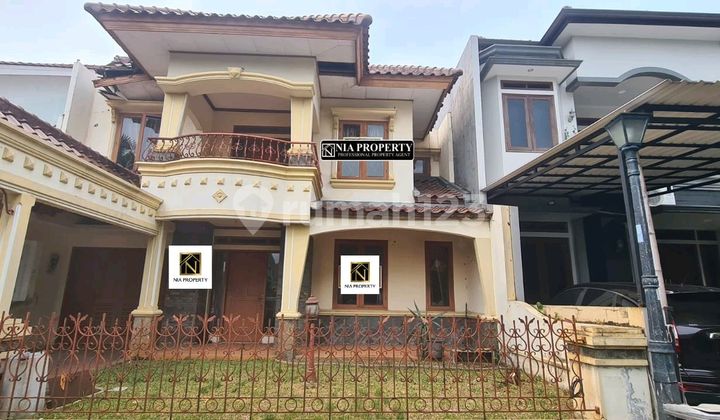 Wide house in as-is condition nearest to Mall Citra Gran Cibubur Citragran Cibubur Citra Grand Cibubur.