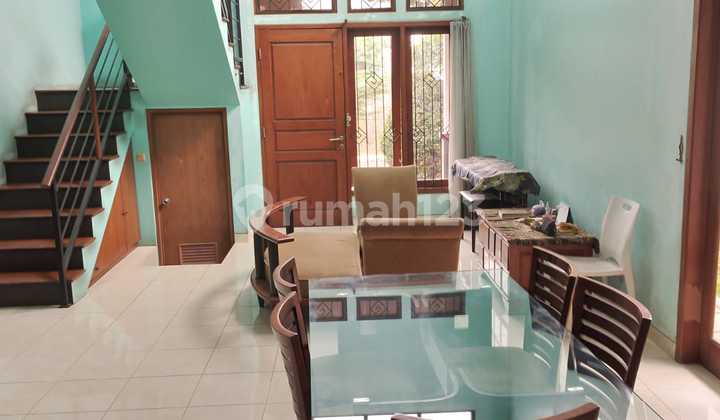 Rumah Hoek hadap UtaraTimur Legenda Wisata Cibubur 2