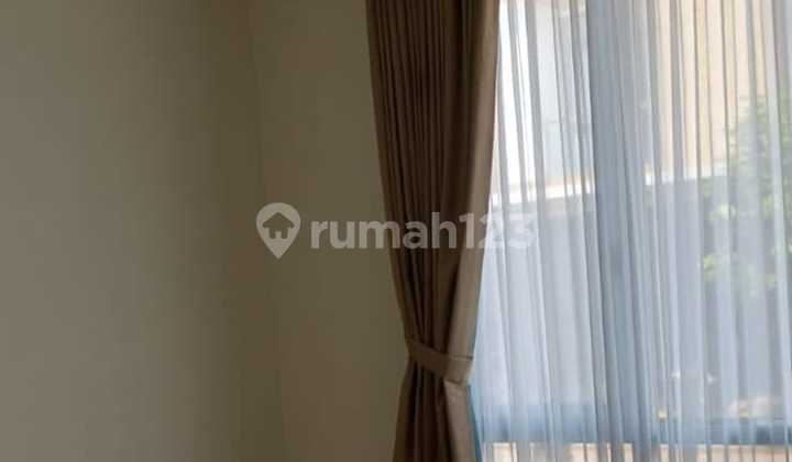 Rumah Baru Mewah Kota Wisata Cibubur  2
