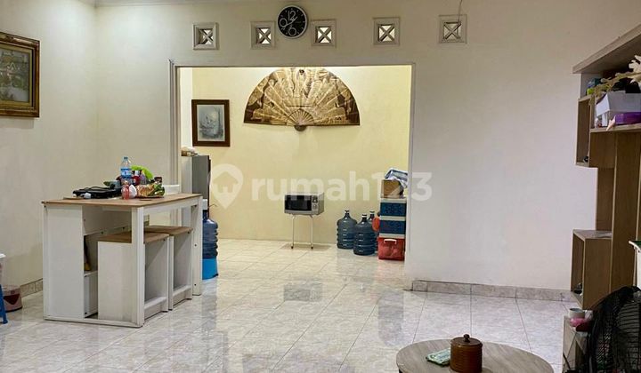 Rumah 2Lantai Raffles Hills Cibubur 2