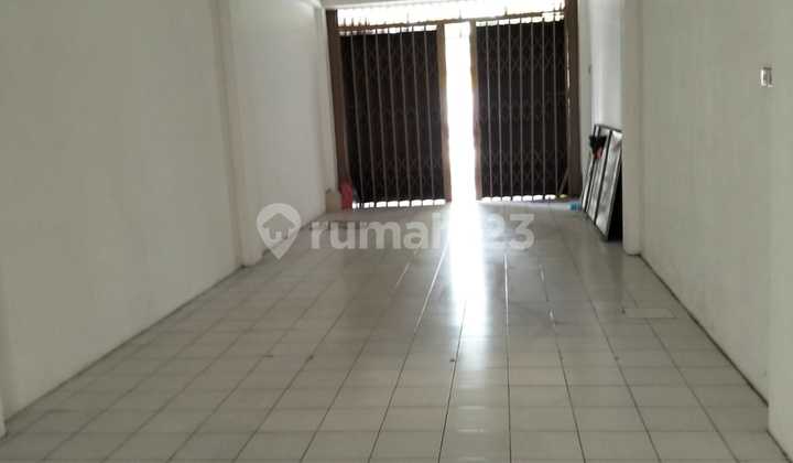 For Rent: Shop House At Zero Kalibutuh Main Road Near Tembok Market, Bubutan Central Surabaya 1