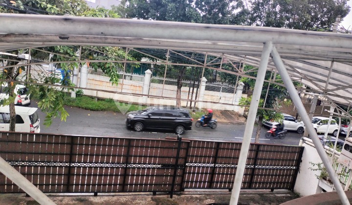 For Rent House on Jl Sriwijaya Near Raya Darmo Surabaya