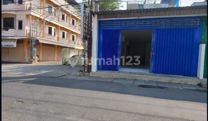 Disewakan Ruko Dekat Pasar Atom Pusat Grosir di Surabaya Pusat