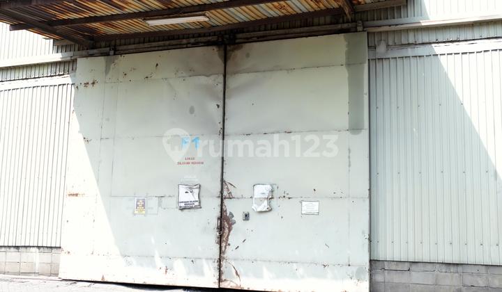 Strategic Warehouse For Sale In Geluran Sidoarjo