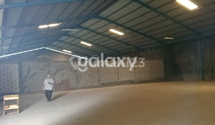 Margomulyo Indah Warehouse