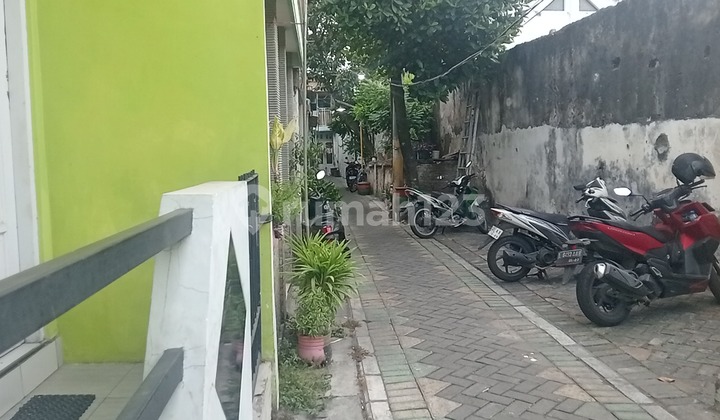 For Rent Strategic House Ready to Occupy – Premium Location Central Surabaya