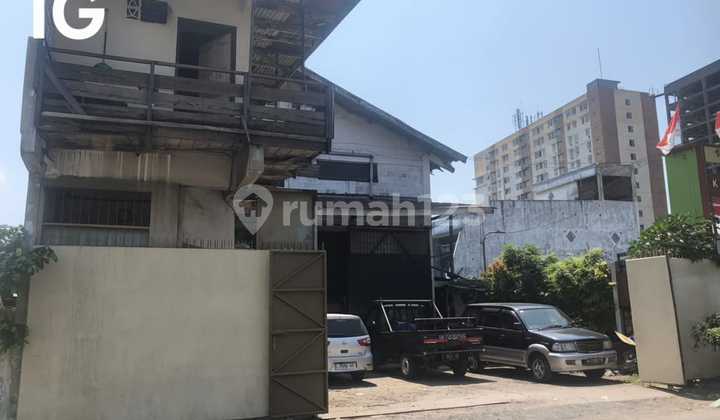 Warehouse Shop For Sale On Kyai Abdul Karim Street