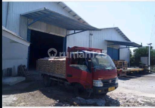 For Sale Strategic Warehouse Zero Road Access Sidayu District Gresik