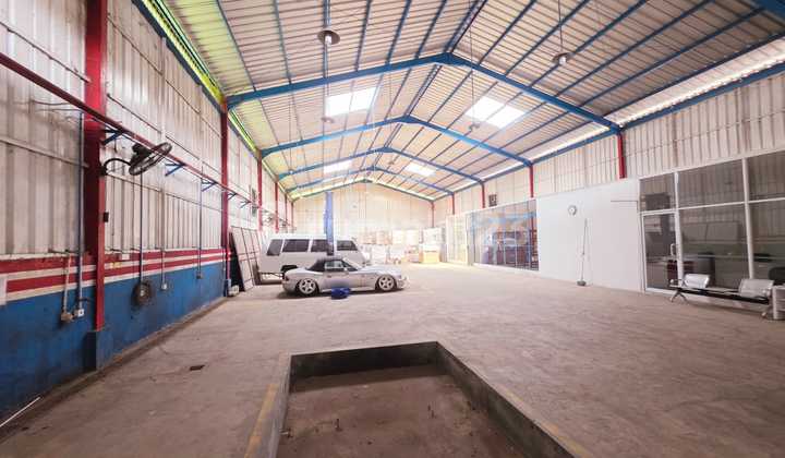 For Rent, Nice Warehouse Ready to Use, Jl. Raya Mundu ~ Cirebon.