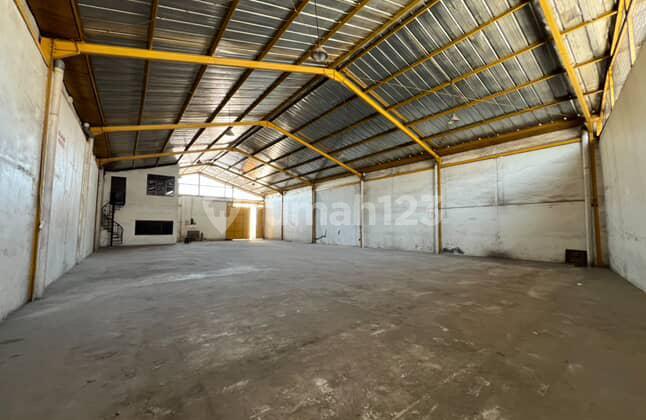 For Rent: Nice Warehouse & Office on Brigjen Darsono Bypass Road, Cirebon For Rent: Nice Warehouse & Office on Brigjen Darsono Bypass Road, Cirebon