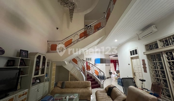 Ready-to-Occupy House, Petratean Street ~ Cirebon City