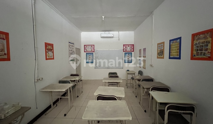 Disewakan Ruko Jl. Pekalipan ~ Kota Cirebon Disewakan Ruko Jl. Pekalipan ~ Kota Cirebon