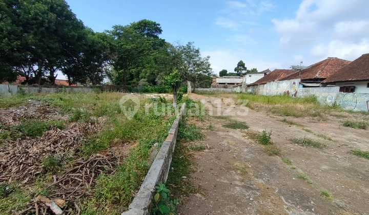 Land for Sale on Main Road Jl. Martadinata - Kuningan