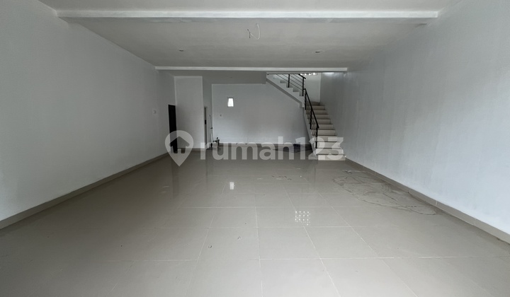 For Rent New Shop House - Cirebon City 2