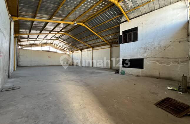For Rent: Nice Warehouse & Office on Brigjen Darsono Bypass Road, Cirebon For Rent: Nice Warehouse & Office on Brigjen Darsono Bypass Road, Cirebon