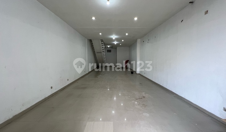 For Rent Newly Renovated Shop House - Cirebon City 2