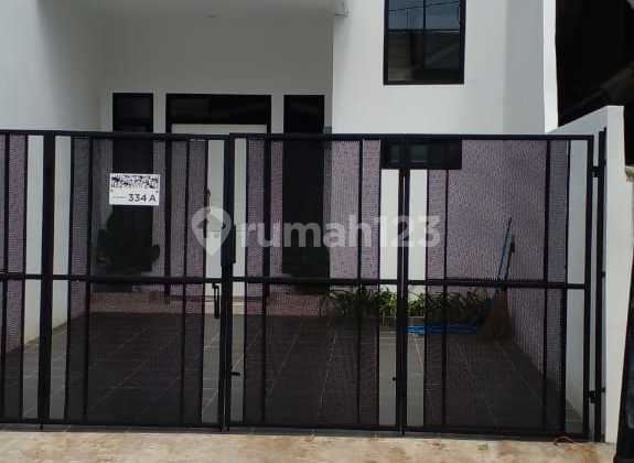 Rumah Baru 2 Lantai Siap Huni Di Megapolitan, Cinere, Kota Depok