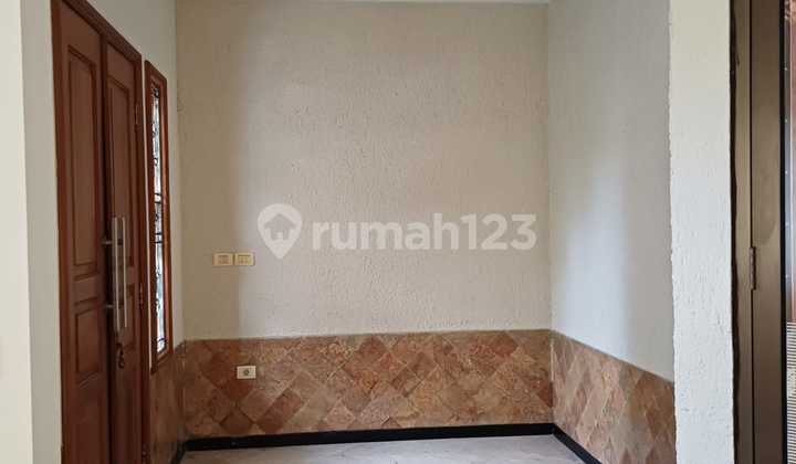 Rumah Kontrakan Bagus Graha Raya, Tangerang 2