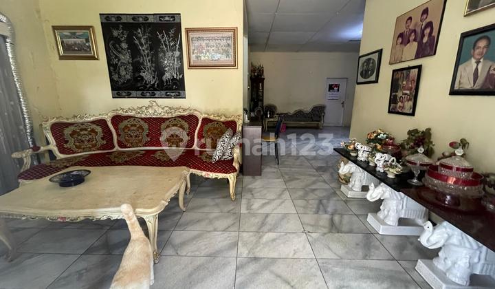 Nice House in a Strategic Location, Tanah Kusir, South Jakarta 2