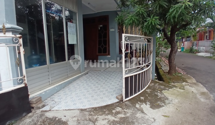 Rumah Hook Dan Usaha Dijual Rumah Hook Dan Usaha Dijual