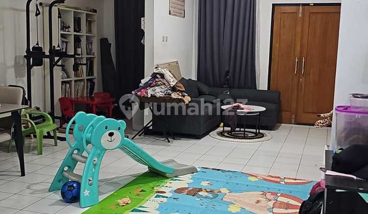 Exclusive House in Duta Harapan, North Bekasi Exclusive House in Duta Harapan, North Bekasi