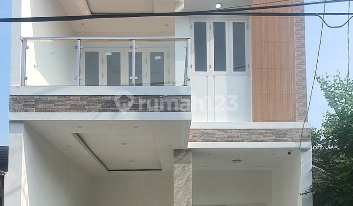 Rumah Bagus SHM Siap Huni (84 m2) di BSD Kencana Loka Tangerang Rumah Bagus SHM Siap Huni (84 m2) di BSD Kencana Loka Tangerang