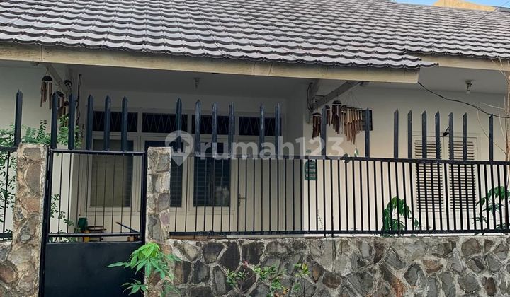 Harga Bu Rumah Tua di Rajawali Prj Dalam Komplex yang Nyaman