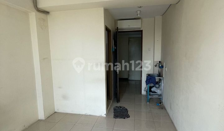Loss Sale Studio Apartment Tifolia in Pulomas 2