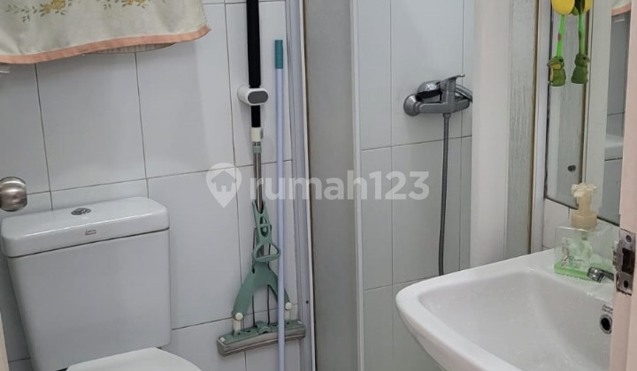 FOR SALE 2-story house in Kelapa Gading, North Jakarta, 2km from Kelapa Gading mall 2